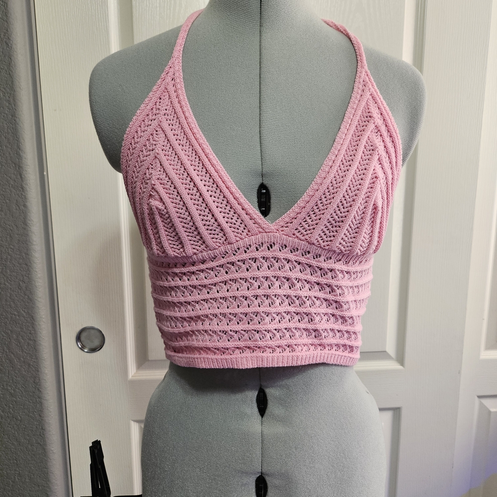 SHEIN Pink Knit Hulter Crop Top